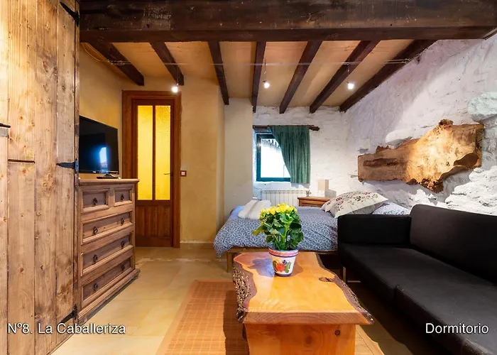 El Valle Perdido Casas Rurales * Revelillas